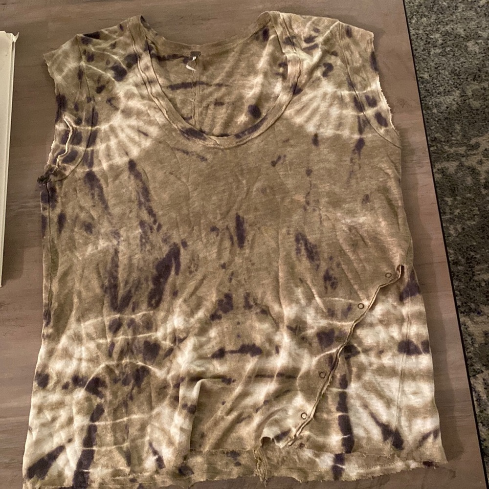 YFB tee
